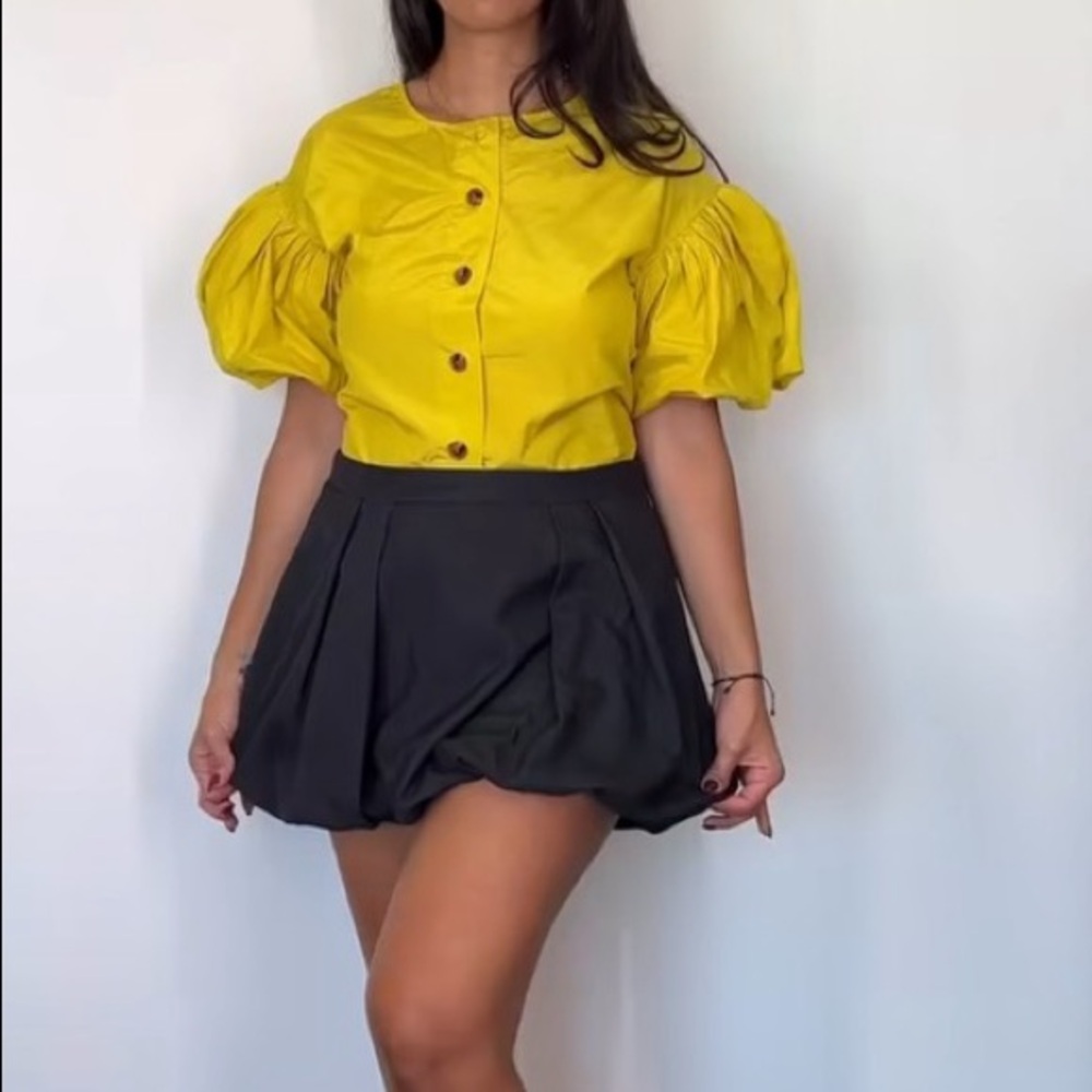 Target button down top. Size Small